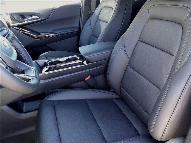 new 2025 Chevrolet Equinox car, priced at $27,779