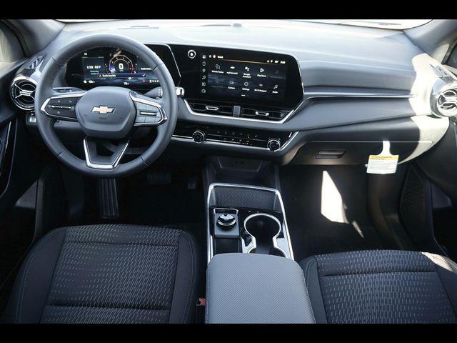 new 2026 Chevrolet Equinox car, priced at $28,380
