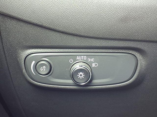 used 2024 Chevrolet Equinox car, priced at $20,395