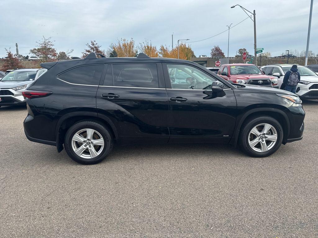 used 2024 Toyota Highlander Hybrid car, priced at $39,749