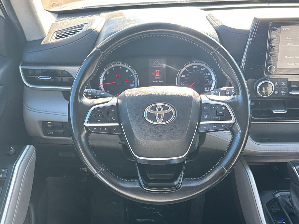 used 2021 Toyota Highlander car, priced at $28,197