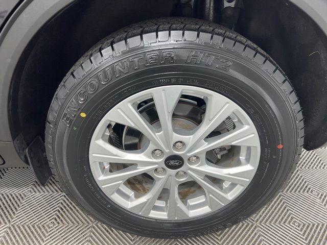 used 2023 Ford Escape car, priced at $25,249