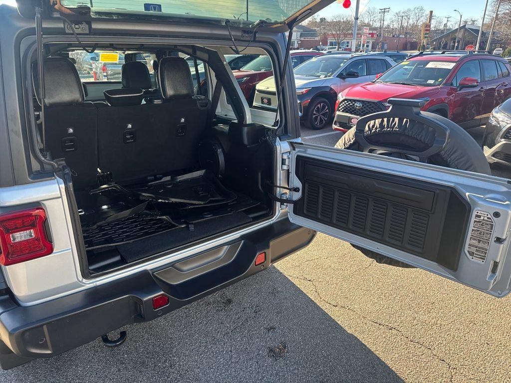 used 2024 Jeep Wrangler car, priced at $35,316