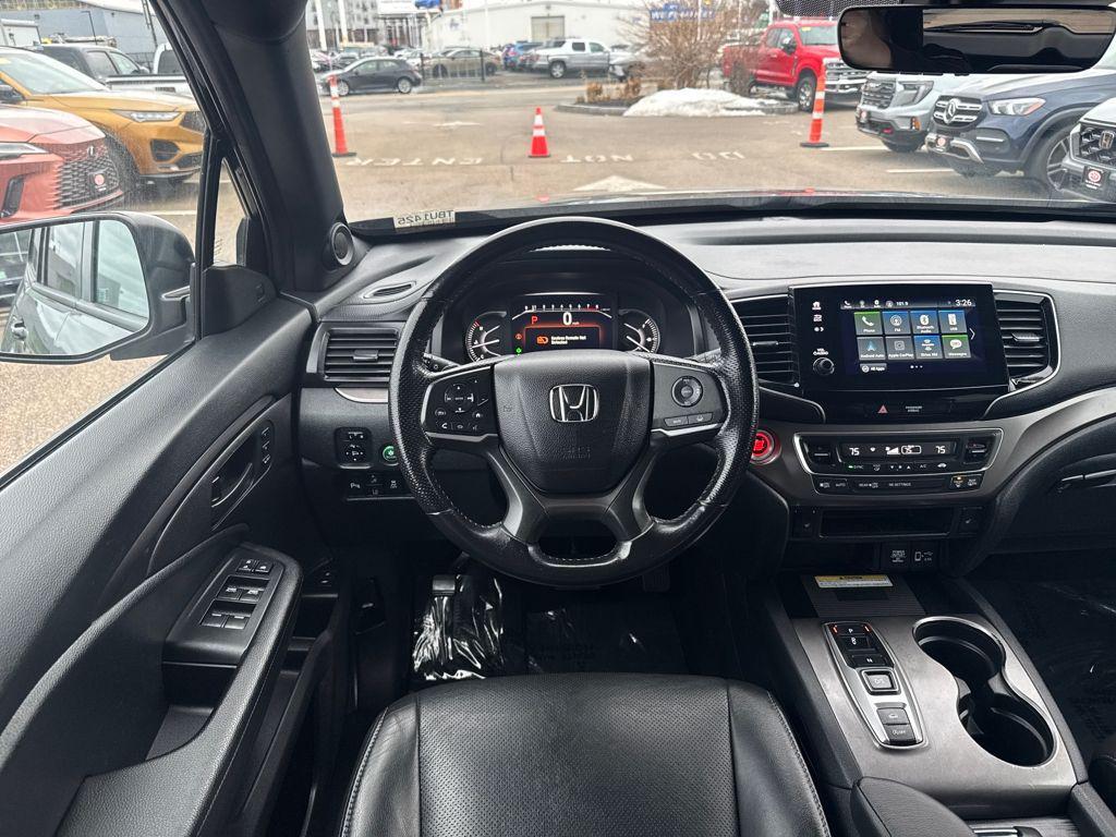 used 2022 Honda Passport car, priced at $30,498
