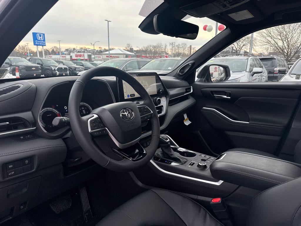 new 2026 Toyota Highlander car, priced at $53,257