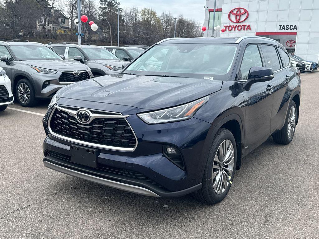 new 2026 Toyota Highlander Hybrid car, priced at $56,858