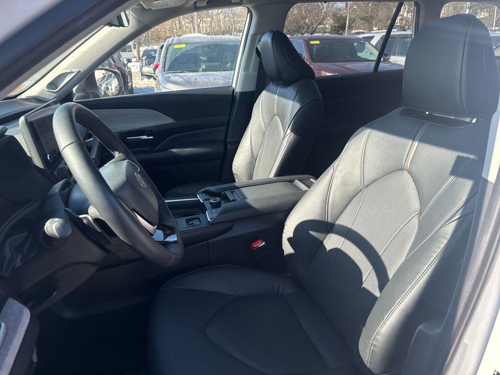 used 2024 Toyota Grand Highlander car, priced at $50,998