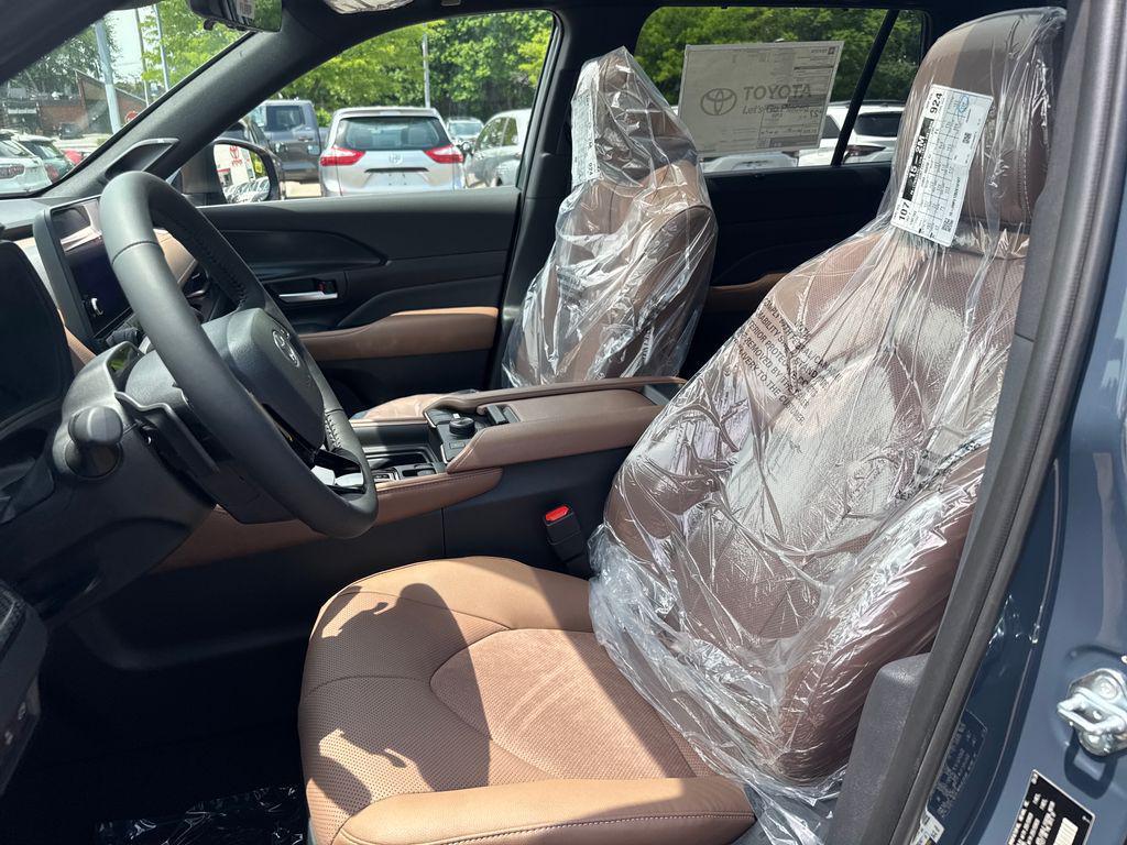 new 2026 Toyota Grand Highlander Hybrid car, priced at $64,657