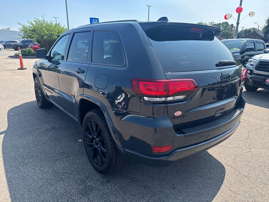 used 2018 Jeep Grand Cherokee car, priced at $20,494
