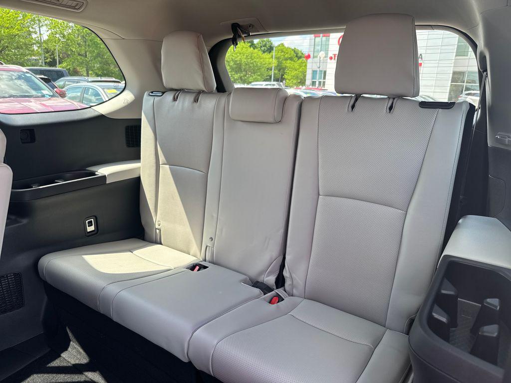 new 2026 Toyota Grand Highlander car, priced at $48,162