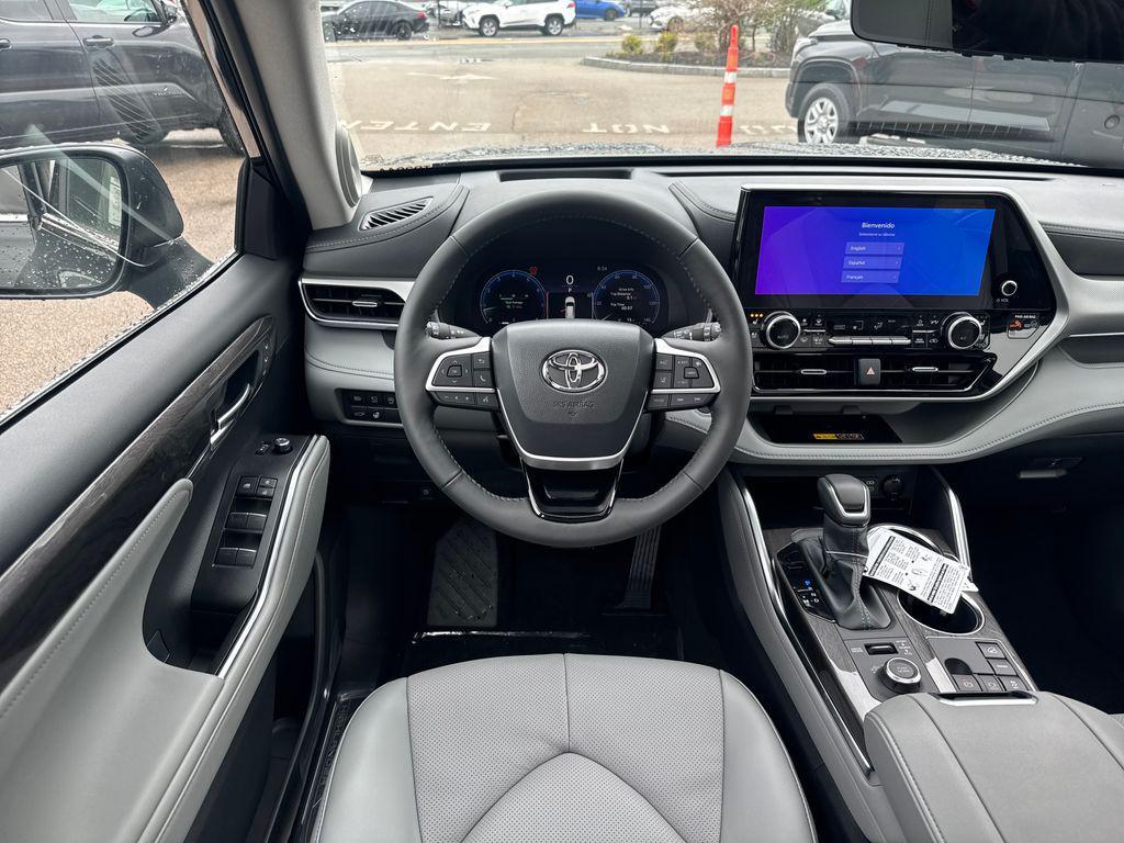 new 2026 Toyota Highlander car, priced at $56,146