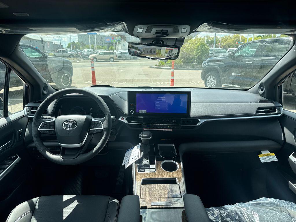 new 2026 Toyota Sienna car, priced at $61,144