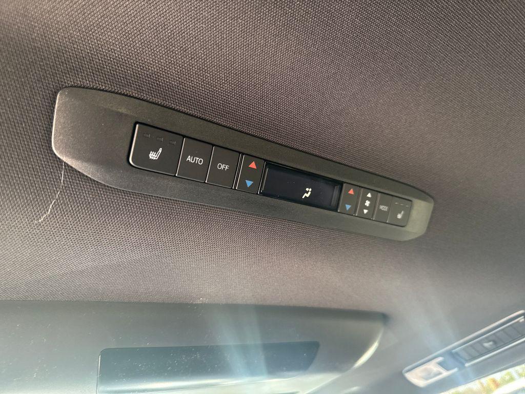new 2026 Toyota Sienna car, priced at $61,144