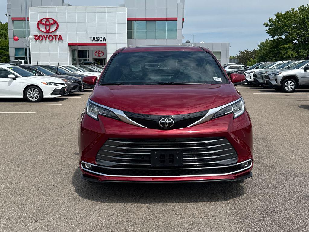 new 2026 Toyota Sienna car, priced at $58,558