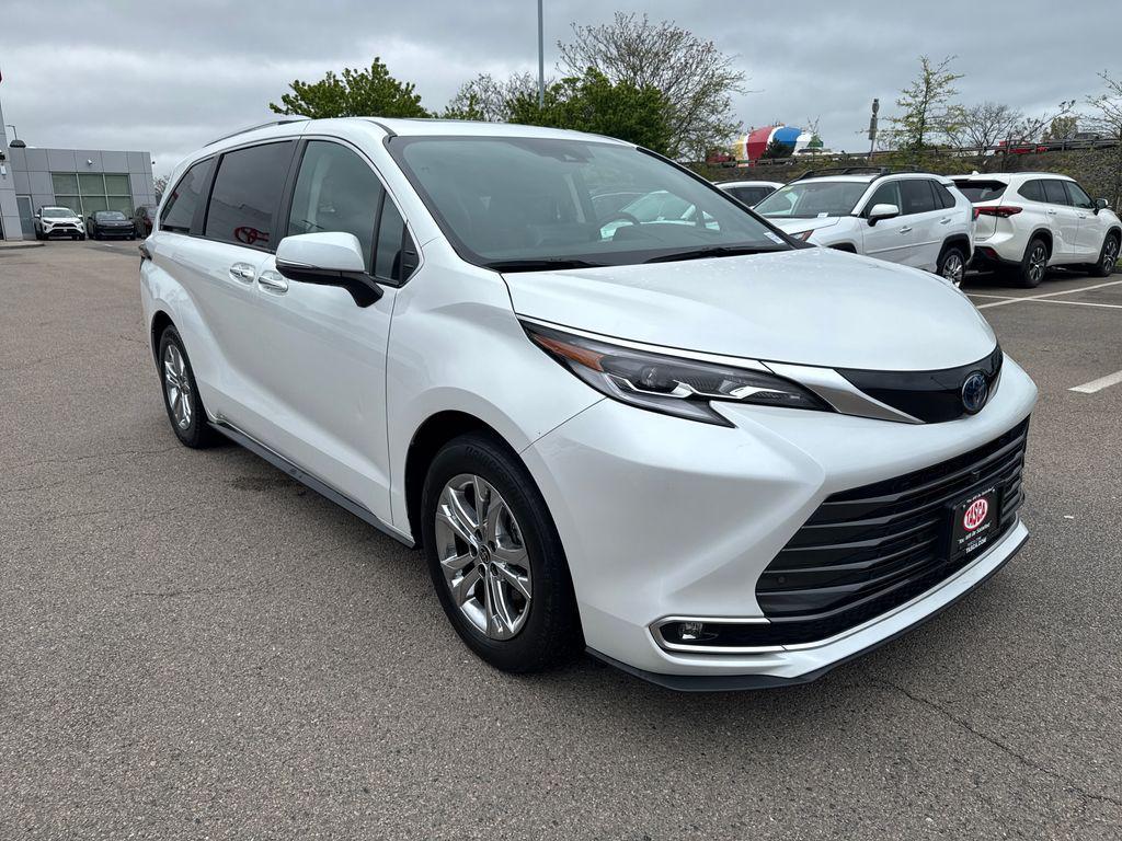 used 2023 Toyota Sienna car, priced at $53,749