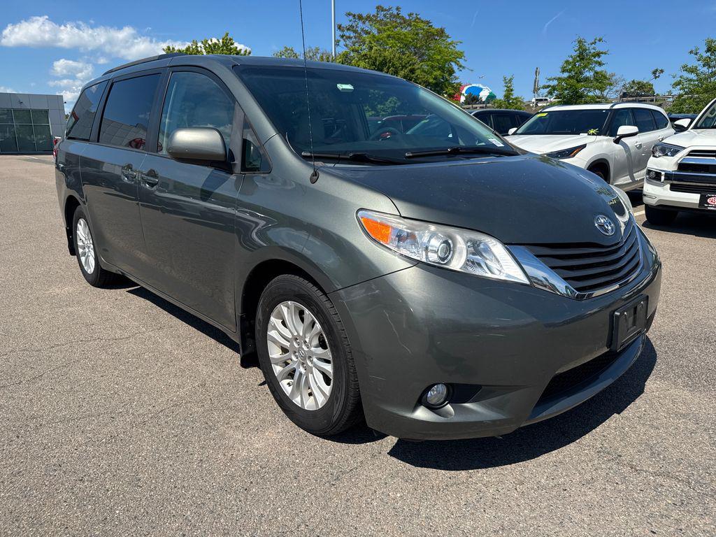 used 2014 Toyota Sienna car, priced at $17,829