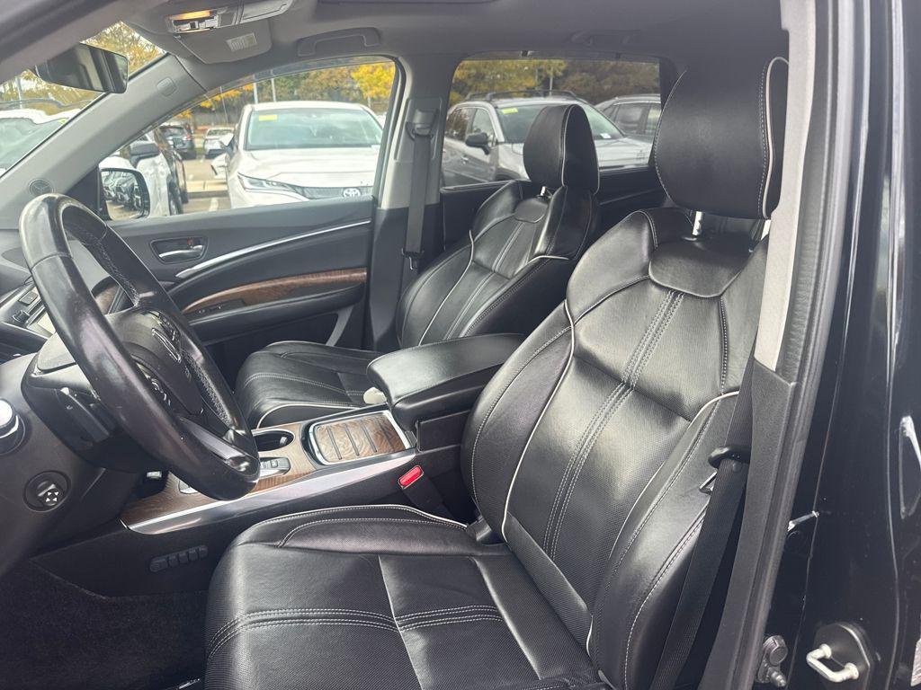 used 2020 Acura MDX car, priced at $25,998