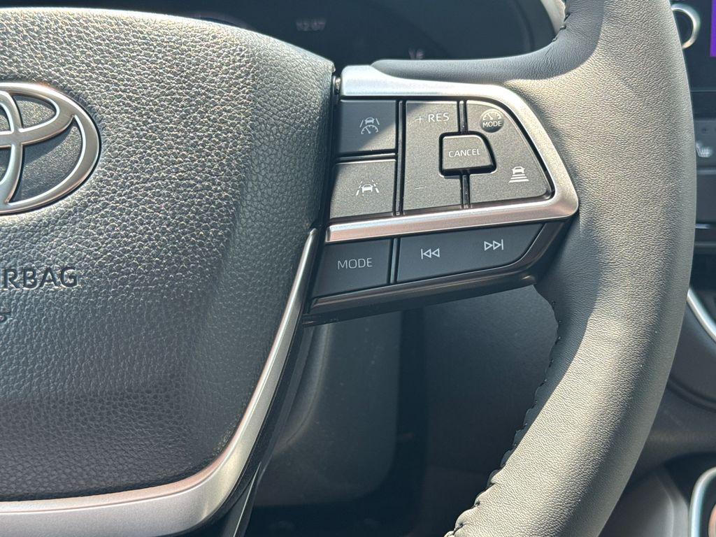 new 2026 Toyota Grand Highlander car, priced at $47,297