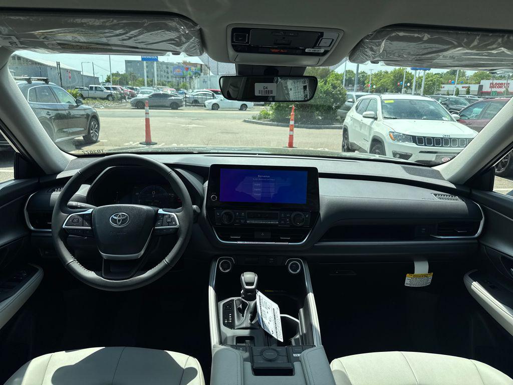 new 2026 Toyota Grand Highlander car, priced at $47,297