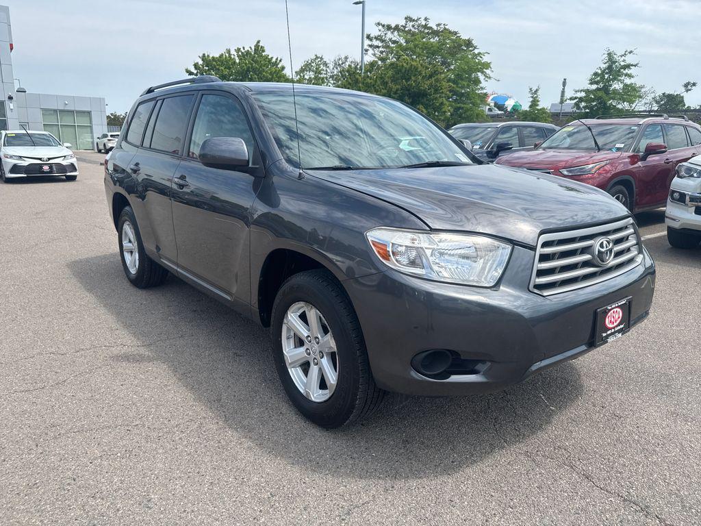 used 2010 Toyota Highlander car, priced at $13,498