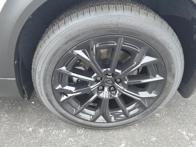 new 2026 Mazda CX-70 car, priced at $46,277