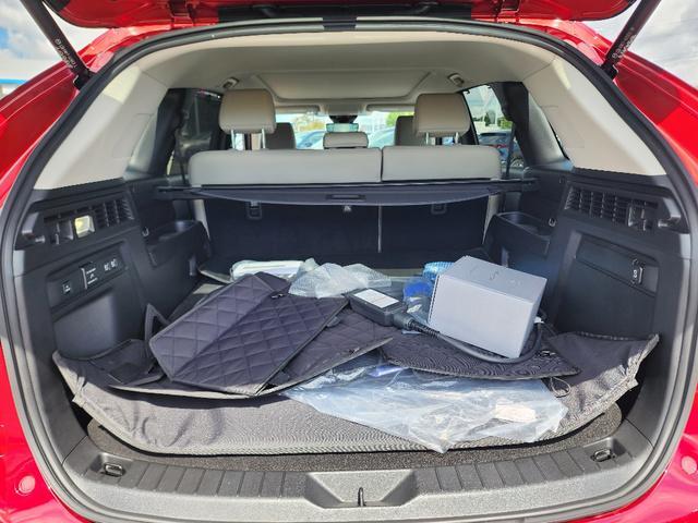 used 2025 Mazda CX-70 car, priced at $37,945