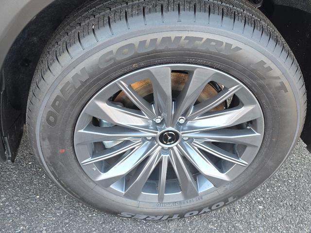 new 2026 Mazda CX-70 PHEV car, priced at $45,458