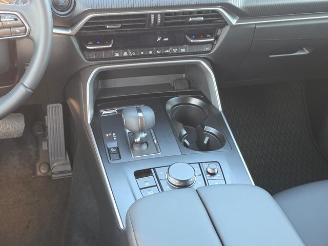 new 2026 Mazda CX-90 car, priced at $37,889