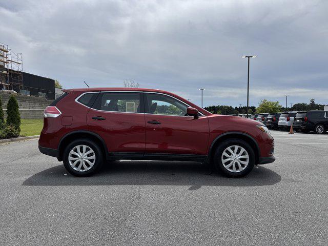 used 2016 Nissan Rogue car, priced at $12,895