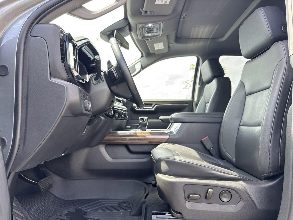used 2024 Chevrolet Silverado 1500 car, priced at $50,899