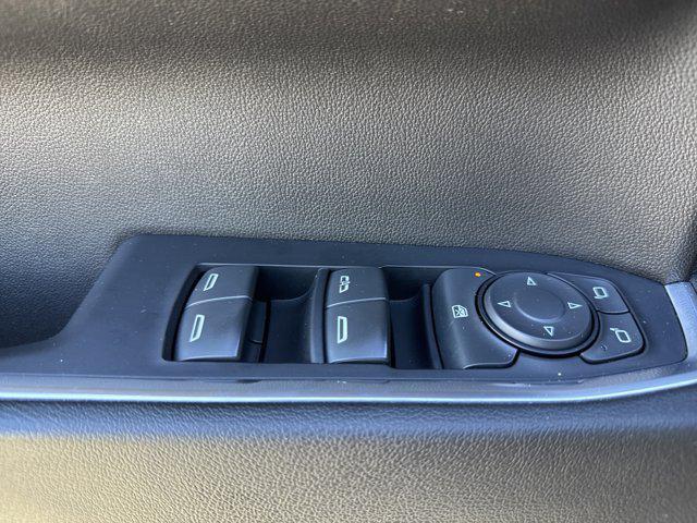 used 2022 Chevrolet Silverado 1500 car, priced at $33,308