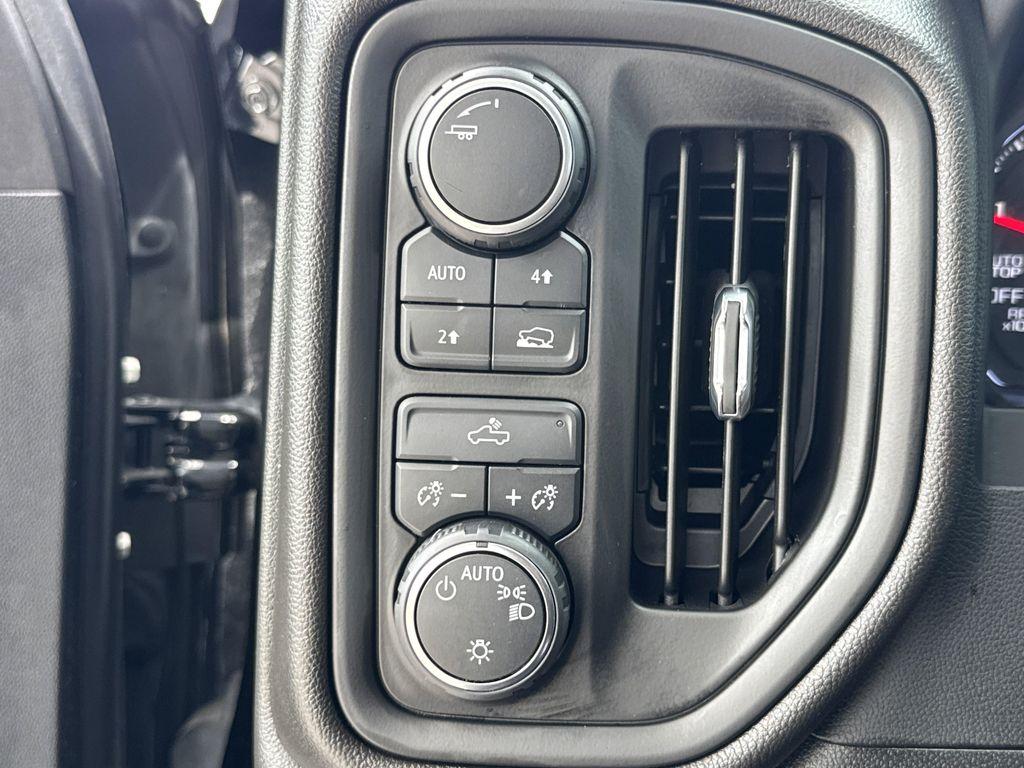 used 2022 Chevrolet Silverado 1500 car, priced at $33,844