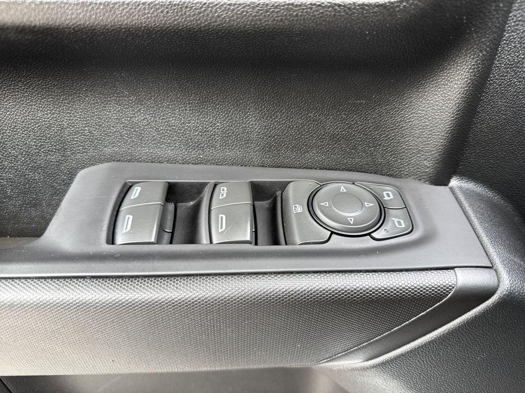 used 2022 Chevrolet Silverado 1500 car, priced at $33,844