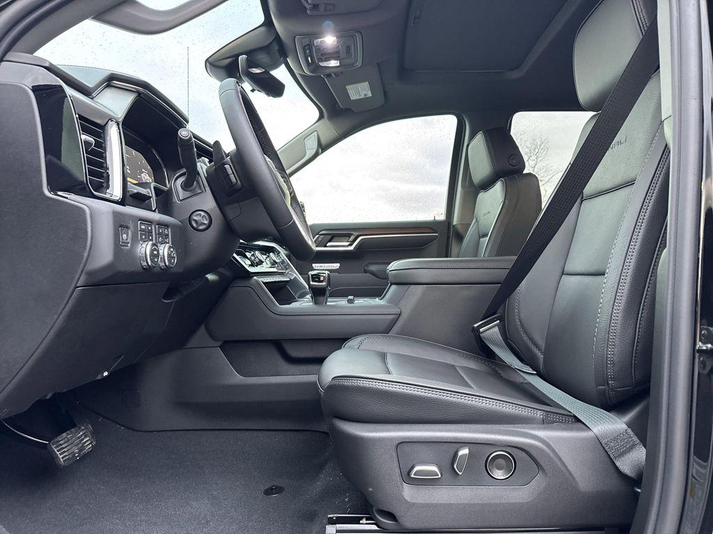 new 2026 GMC Sierra 1500 car, priced at $71,985