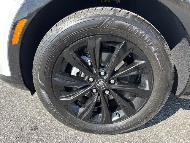 new 2026 Buick Envista car, priced at $29,485