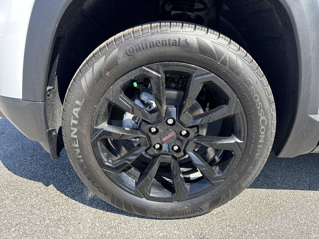 new 2026 GMC Terrain car, priced at $35,125