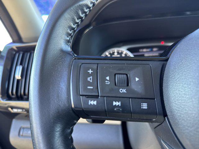 used 2022 Nissan Pathfinder car, priced at $23,999