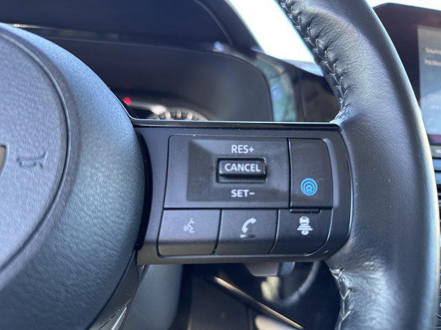 used 2022 Nissan Pathfinder car, priced at $23,999