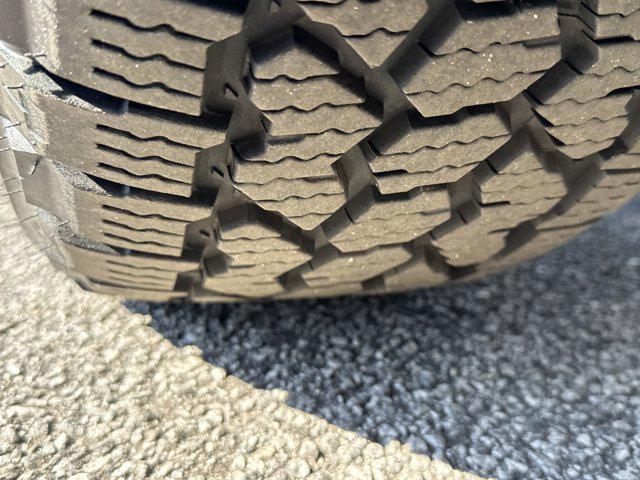 used 2022 Nissan Pathfinder car, priced at $23,999