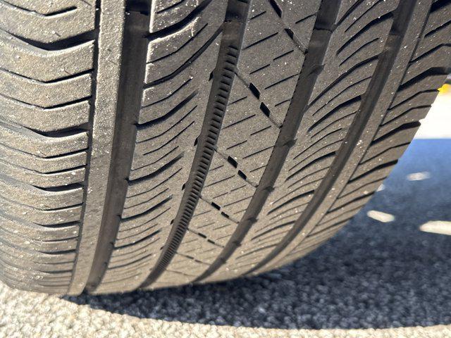 used 2025 Buick Envision car, priced at $34,227