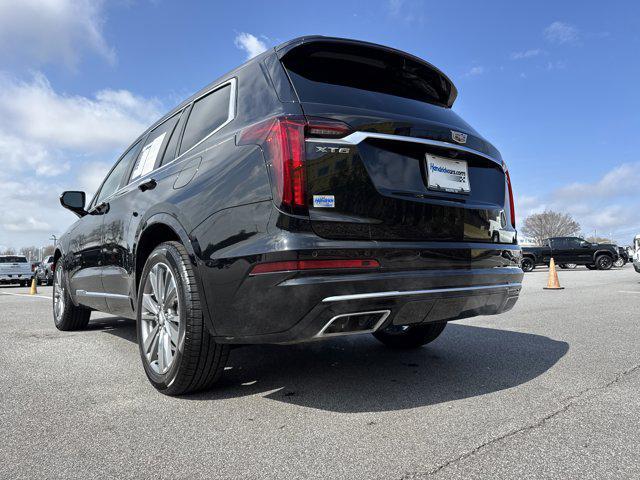 used 2022 Cadillac XT6 car, priced at $38,899