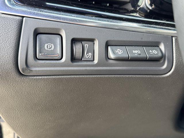 used 2022 Cadillac XT6 car, priced at $38,899