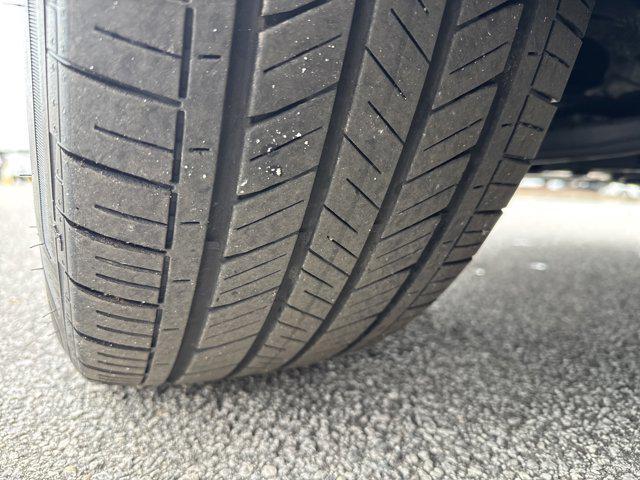 used 2025 Kia Carnival Hybrid car, priced at $38,295