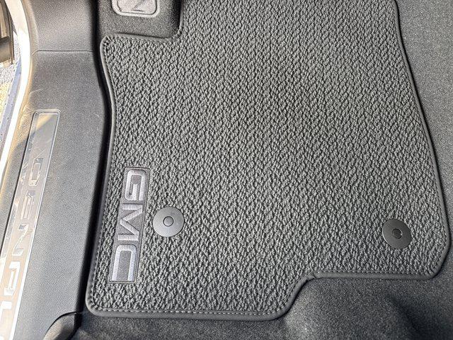 new 2026 GMC Yukon XL car, priced at $98,800