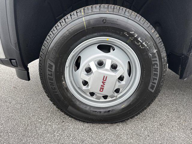 new 2026 GMC Sierra 3500 car, priced at $70,885