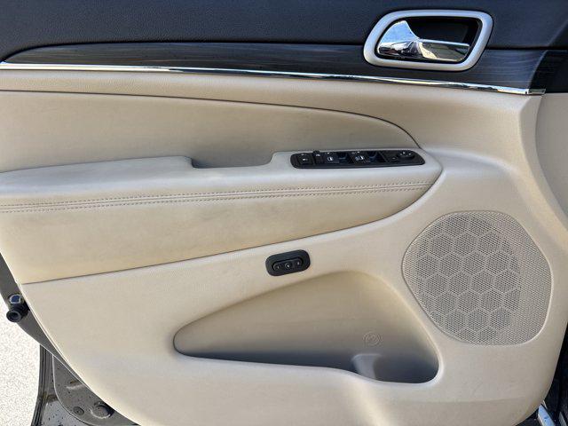 used 2020 Jeep Grand Cherokee car, priced at $23,895