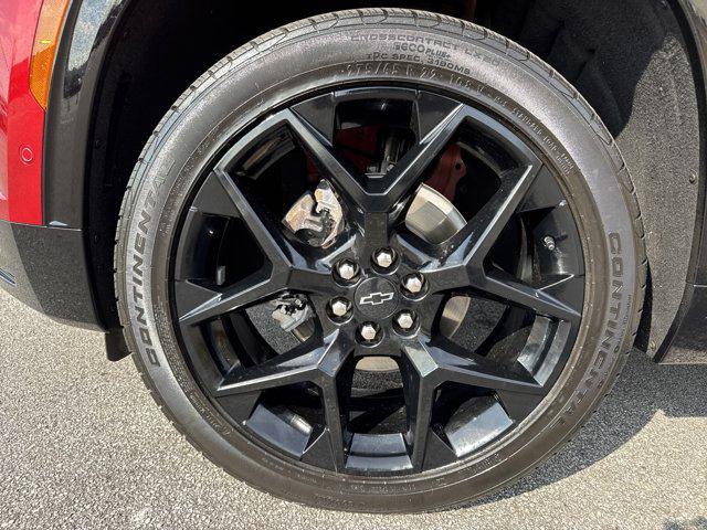 used 2024 Chevrolet Traverse car, priced at $49,564
