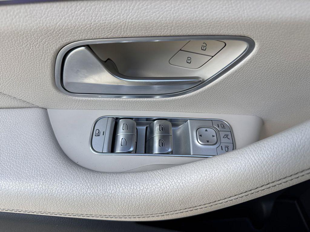used 2020 Mercedes-Benz GLS 580 car, priced at $43,948
