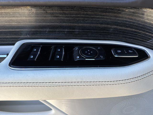 used 2022 Lincoln Navigator car, priced at $51,438