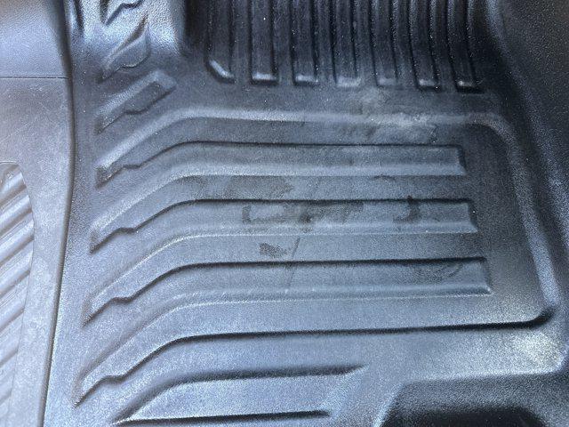 used 2023 GMC Sierra 1500 car, priced at $34,417